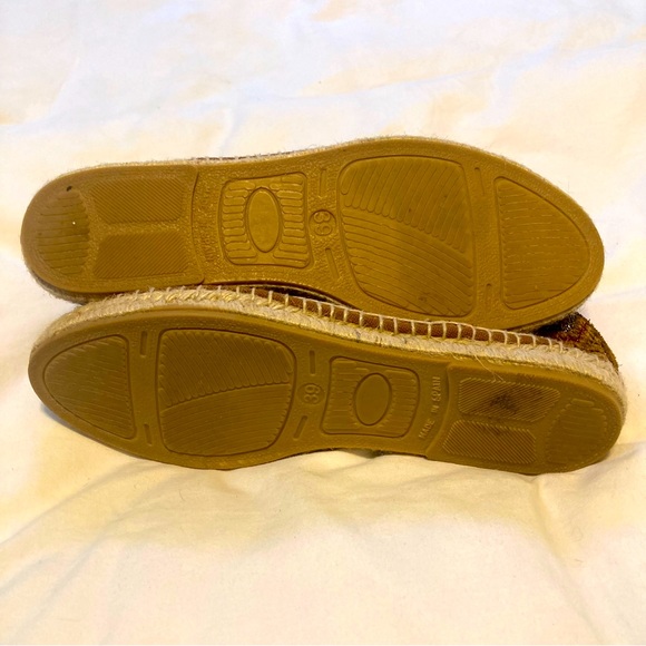 Veracruz Artisans Embroidered Suede Ankle Boots - Picture 11 of 11